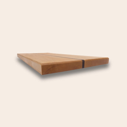 Wooden cutting board | Ash wood | Large (63cm x 29cm)