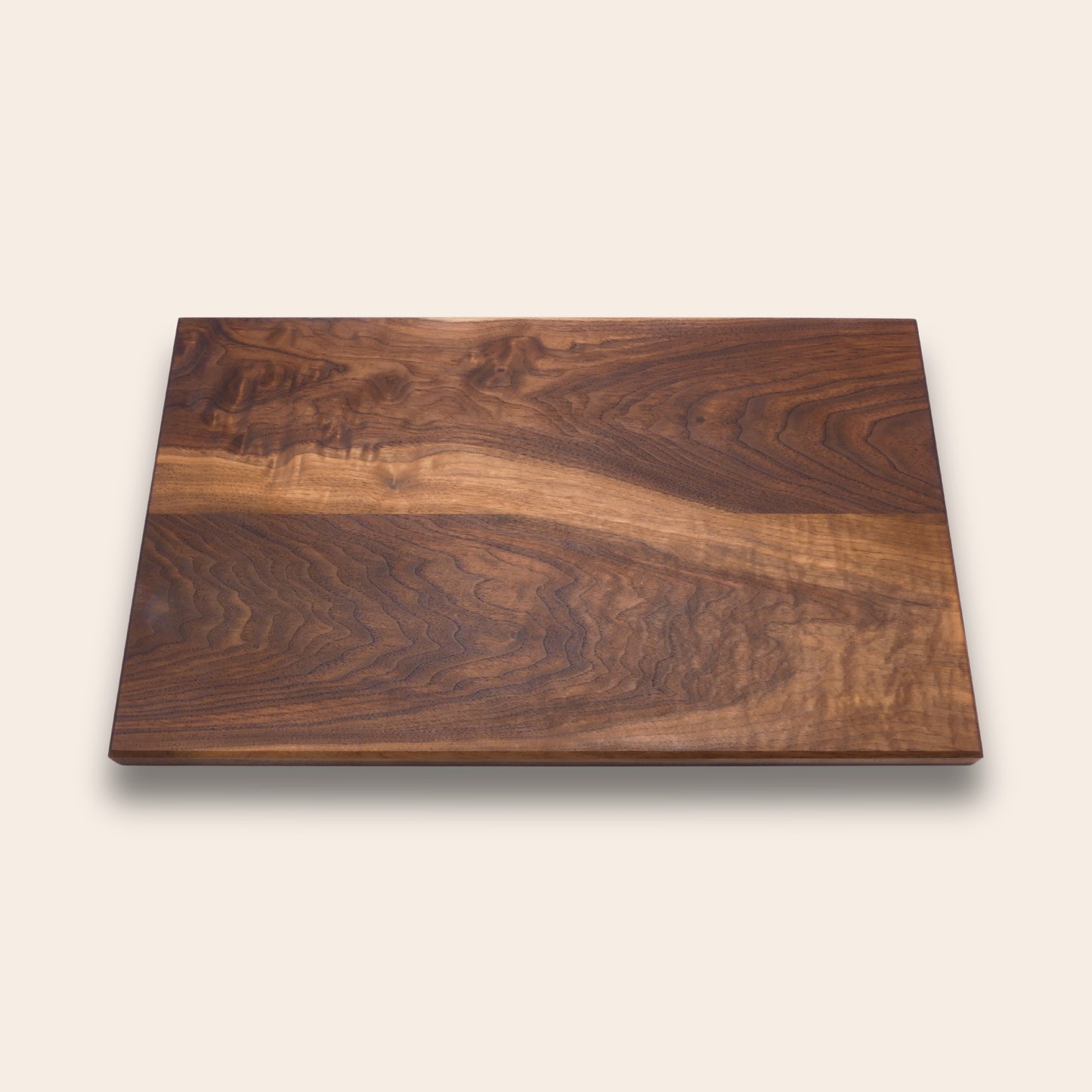 Wooden cutting board | American walnut | Large (60cm x 36cm) 