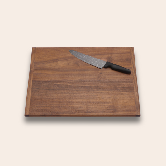 Wooden cutting board | American walnut | Large (51cm x 35cm)